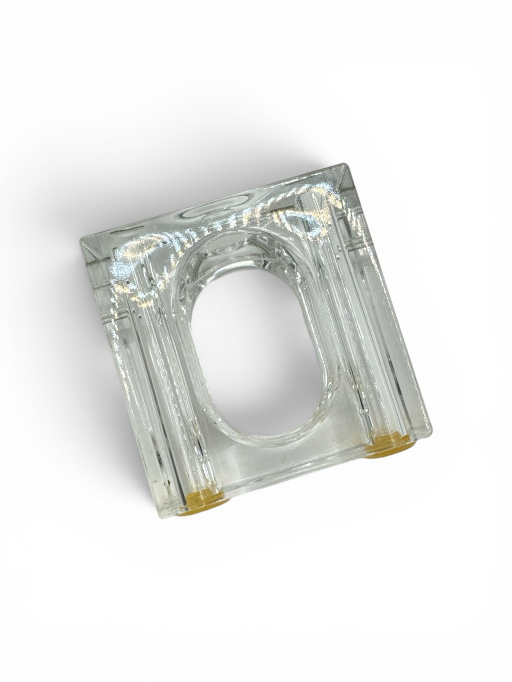 Vintage 1970s Mid Century Modern Lucite Napkin Rings by Lillian Vernon set Four - Picture 8 of 8